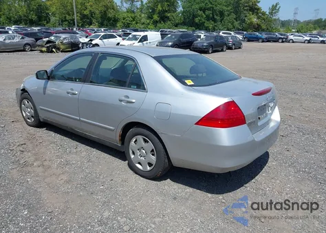 2007 Honda Accord 2.4 Lx из США, поврежденный, VIN 1HGCM56457A189873